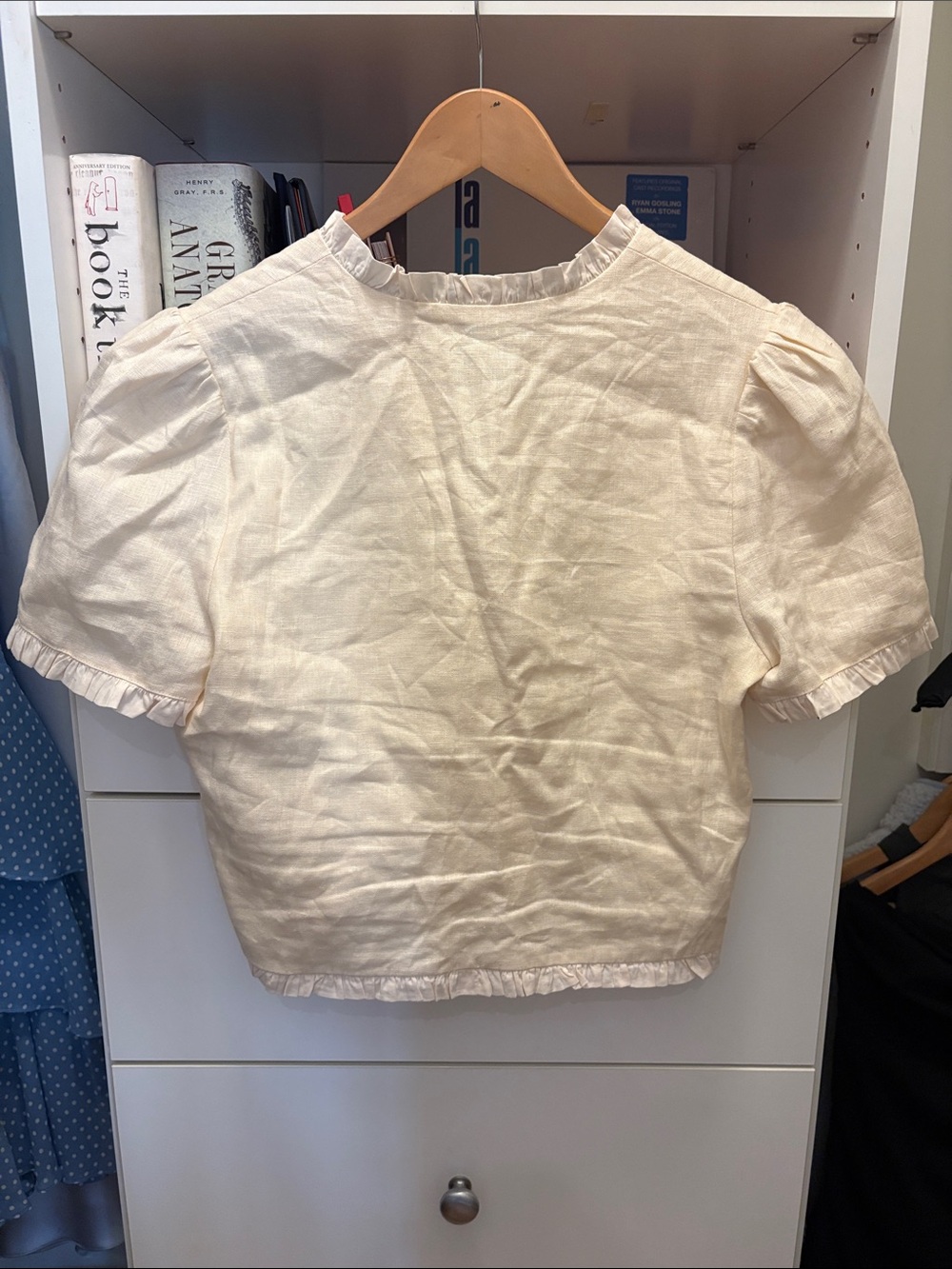 Reformation Cream Ruffle-Trim V-Neck Linen Blend Blouse - Picture 3 of 3